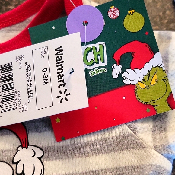 NWT "Merry Grinchmas!" Striped long sleeve onesie/bodysuit - Picture 2 of 4
